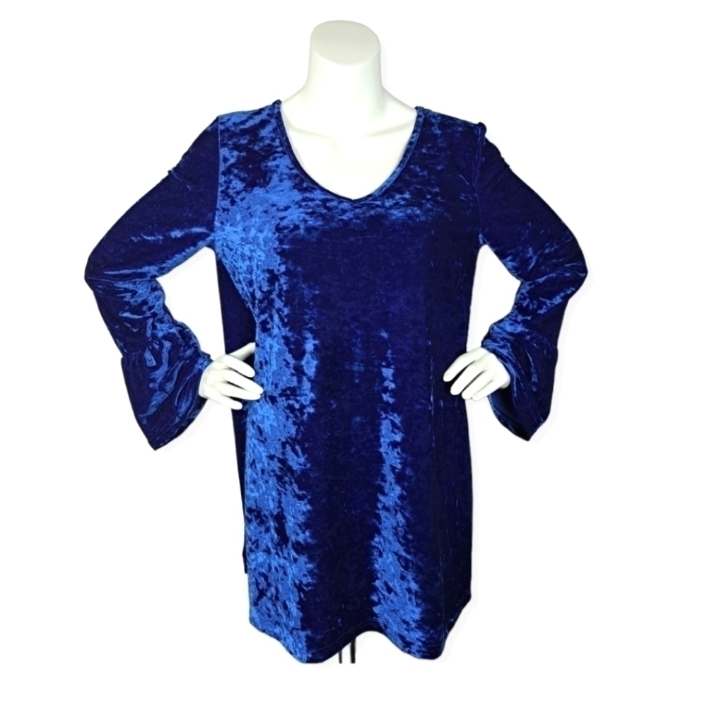 LILY by Firmiana Blue Royal Velvet‎ Blouse